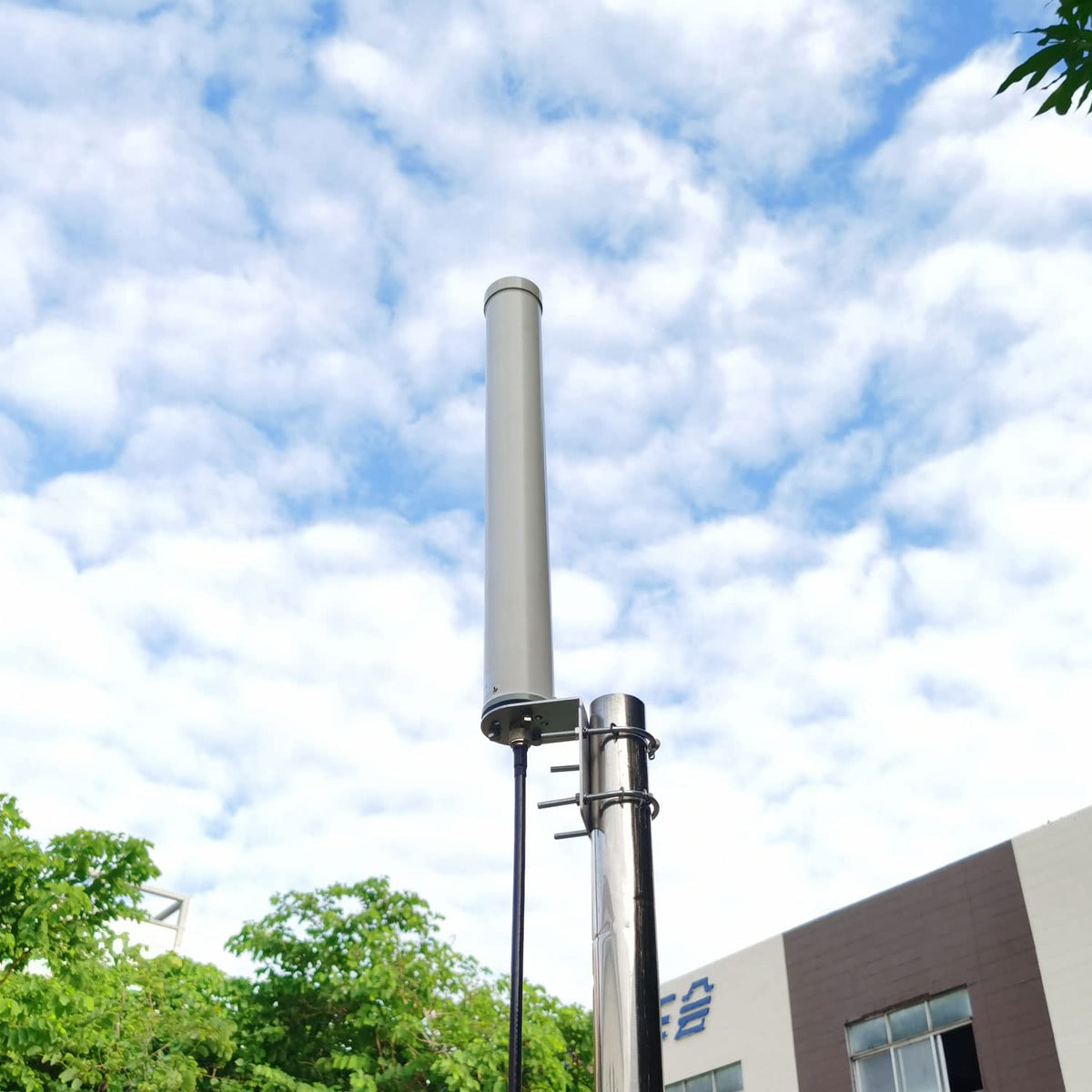 5G 4G LTE Omni-Directional Antenna 698-3800MHz 12dBi I51740