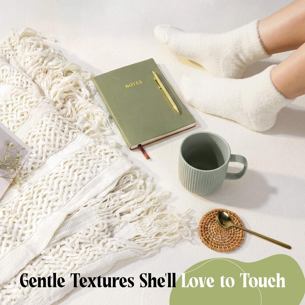 Cozy Gift Set U57940