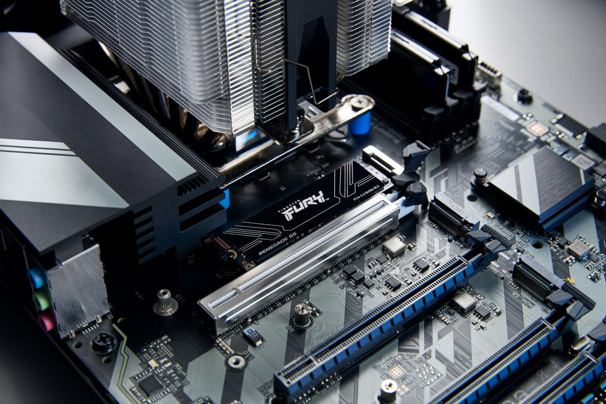 4096GB NVMe PCIe 5.0 M.2 2280 SSD G3741